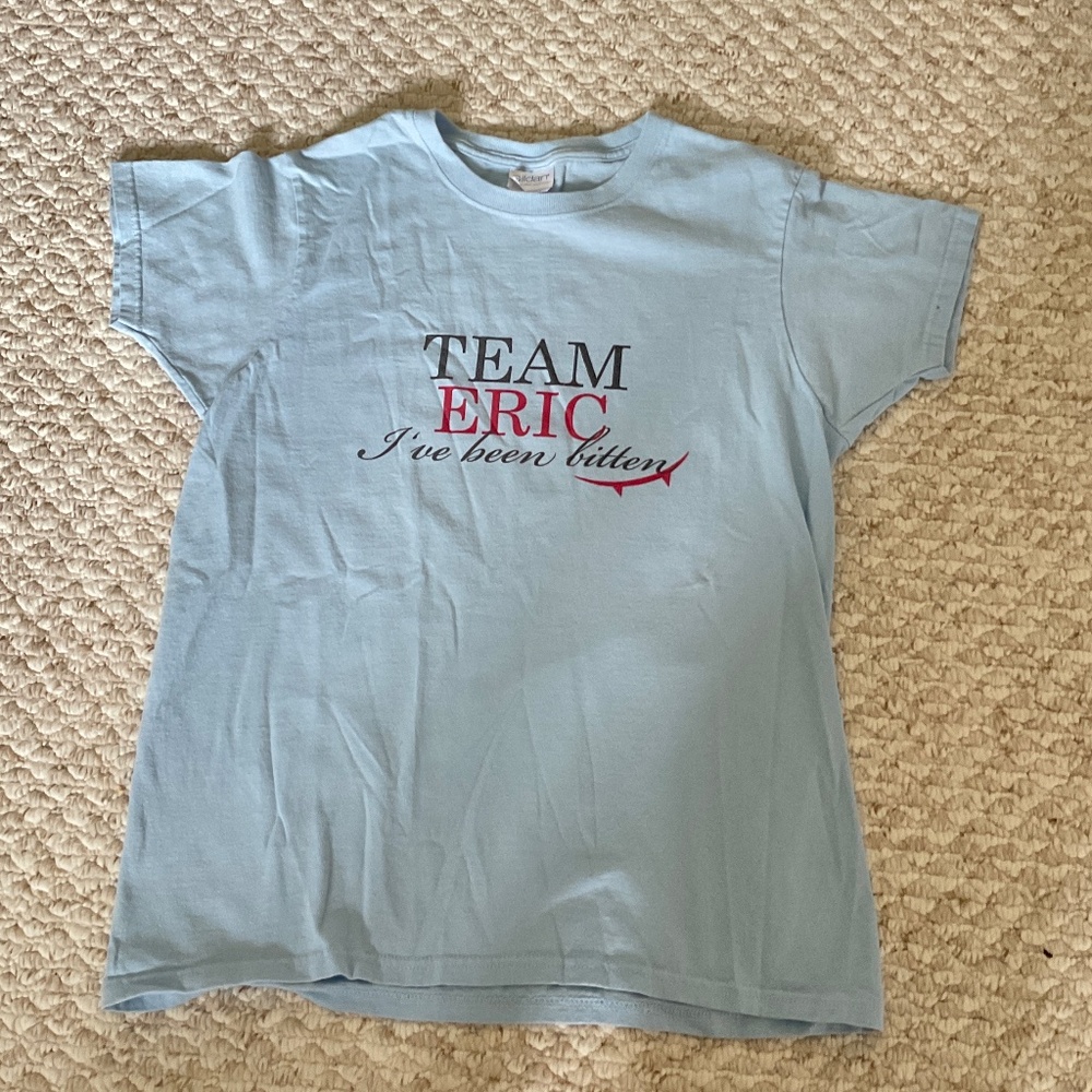 TRUE BLOOD - Team Eric tshirt - size SMALL